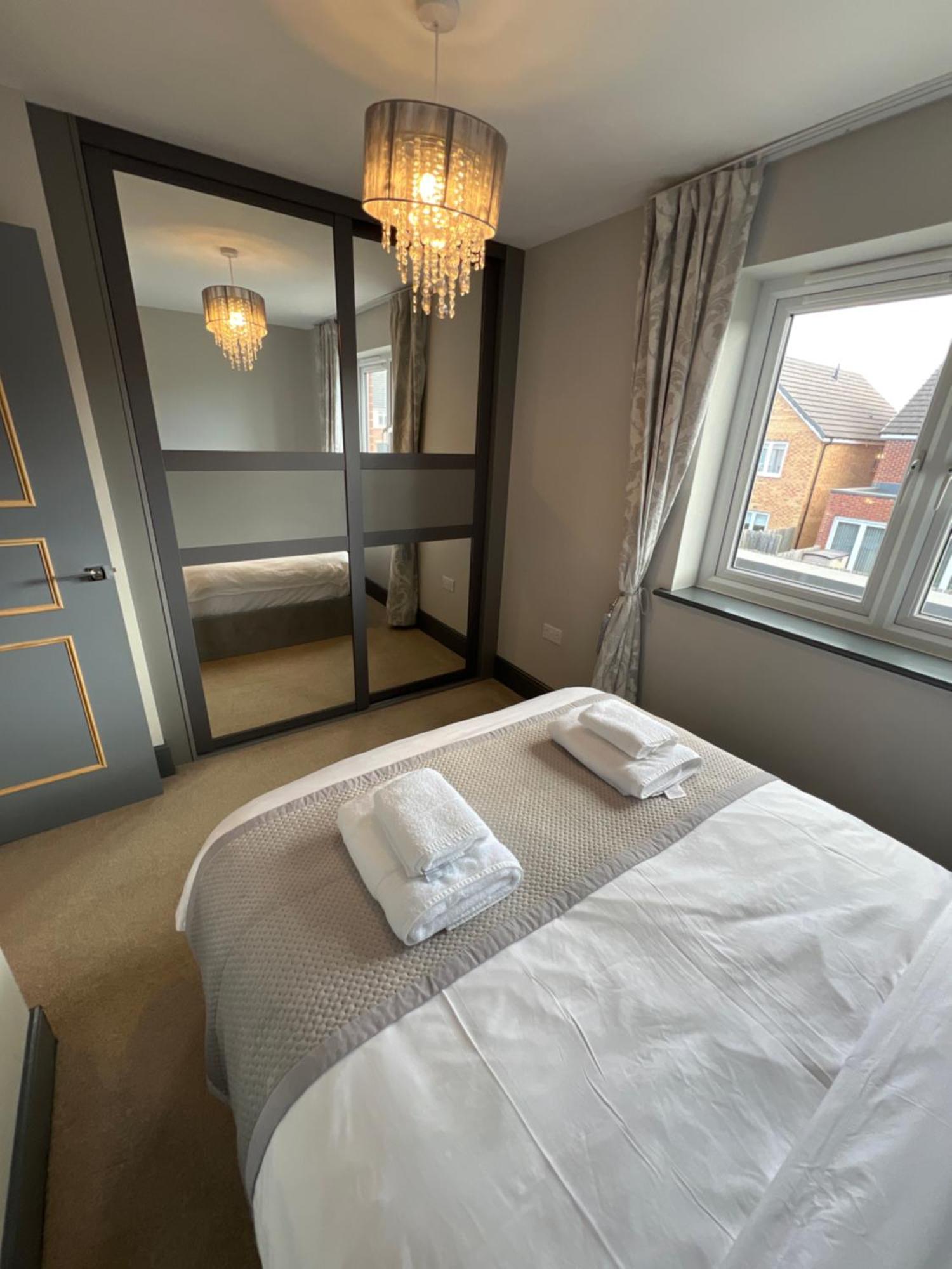 Luxury Durham Home In Dh1, Free Parking, No Fees Buitenkant foto